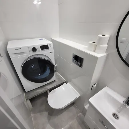 Centrum * غدينيا